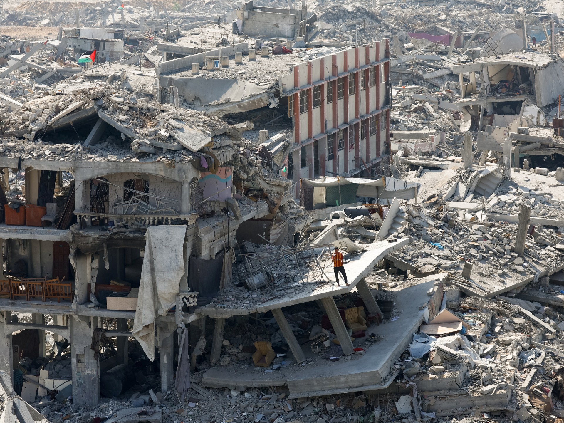 Israel Frees Five Palestinian Detainees Amid Ongoing Violence in Gaza – Mirror Brief